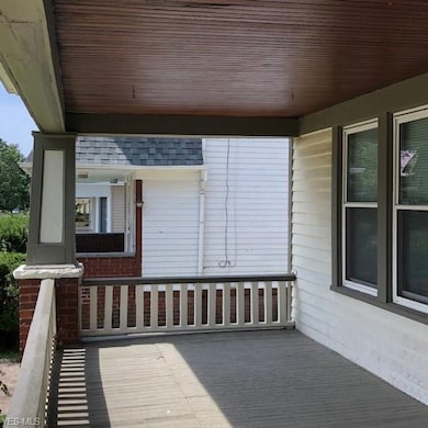 3431 Altamont Ave, Cleveland, OH 44118 - photo 7