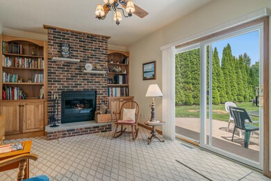 3805HighcliffCt-remaining-11