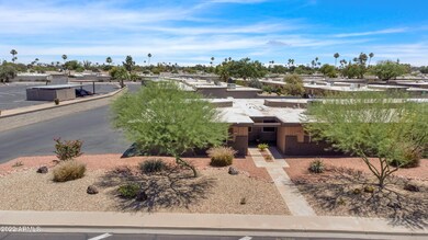 13873 N Thunderbird Blvd, Sun City, AZ 85351 - photo 5