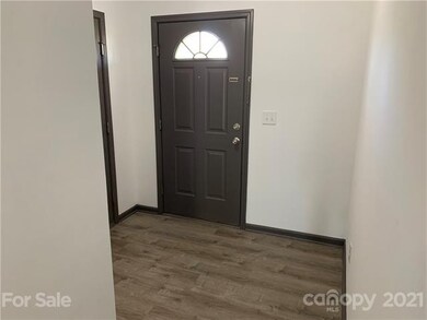 117 Altondale Dr, Statesville, NC 28625 - photo 2