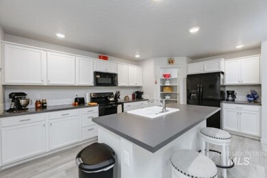 2271 W Rickon St, Kuna, ID 83634 - photo 7