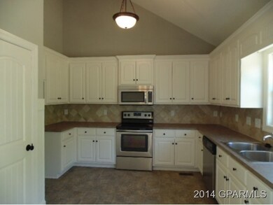 3160 Chesswood Ln, Winterville, NC 28590 - photo 5