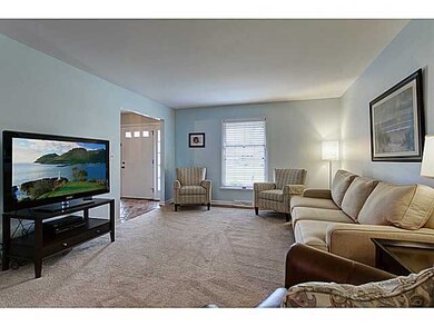 5812 Rocky Rill Rd, Columbus, OH 43235 - photo 3