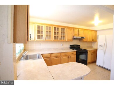 8622 Provident Rd, Philadelphia, PA 19150 - photo 5