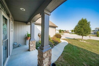 21742 Johnson Ct, Spring Hill, KS 66083 - photo 5