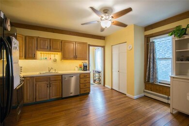 742 Chestnut St, Emmaus, PA 18049 - photo 6