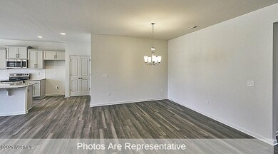 3610 Corinth Dr, Greenville, NC 27834 - photo 4