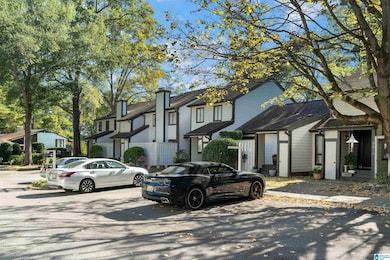 3827 Windhover Dr unit 3, Birmingham, AL 35216 - photo 3