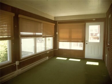 Heated sunroom, off of kitchen, with amazing river