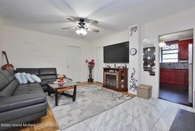 Living Room 3