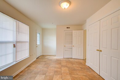 448 Blossom Ln, Frederick, MD 21701 - photo 7