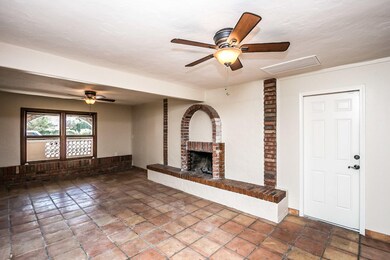 Vista Ave-5