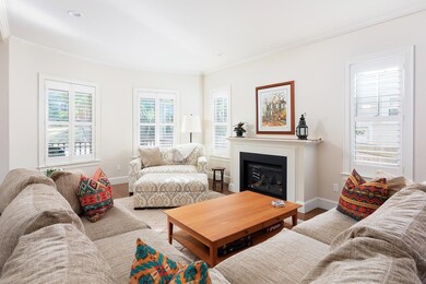 165 Winchester St unit 1, Brookline, MA 02446 - photo 4