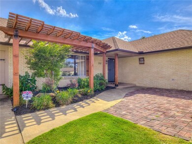 2512 NW 115th St, Oklahoma City, OK 73120 - photo 3