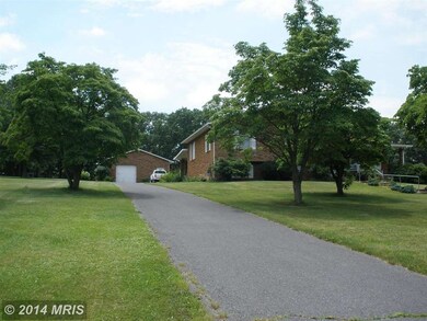 412 Rolling Acres Dr, Old Fields, WV 26845 - photo 4