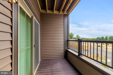 10120 Seattle Slew Ln unit 1E, Laurel, MD 20723 - photo 4