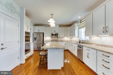 23594 Red Fox Way, California, MD 20619 - photo 4