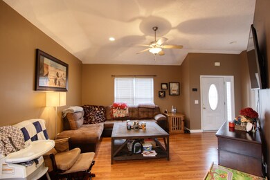 6012 Legacy Dr, Springfield, TN 37172 - photo 3