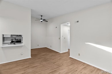 6808 Cottage Grove Ln unit I, Saint Louis, MO 63129 - photo 5