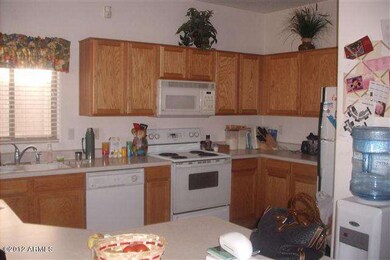 kitchen2