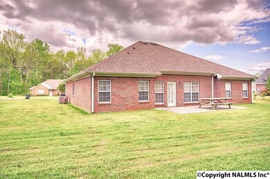 152 Hazel Trace, Hazel Green, AL 35750