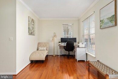 25316 Nesting Square, Chantilly, VA 20152 - photo 6