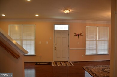 42559 Pelican Dr, Chantilly, VA 20152 - photo 2