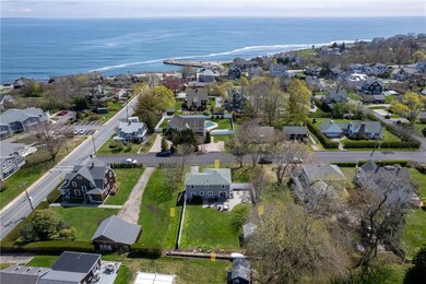 7 Walnut St, Narragansett, RI 02882 - photo 4