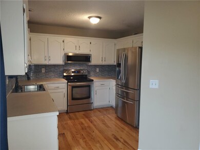 20641 W Sycamore Dr, Spring Hill, KS 66083 - photo 7