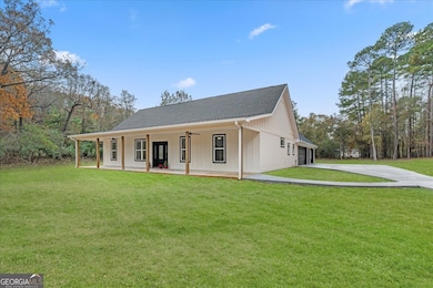 329 Greenleaf Dr, Lavonia, GA 30553 - photo 4