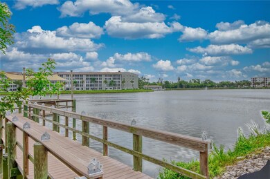 3658 Lake Bayshore Dr unit 320, Bradenton, FL 34205 - photo 7