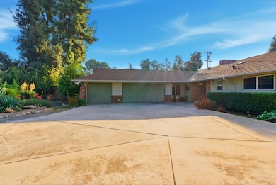 6385 E Lowe Ave, Fresno, CA 93727 - photo 3