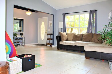 familyroom3