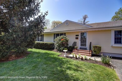11 Forest Dr, Middletown, NJ 07748 - photo 2