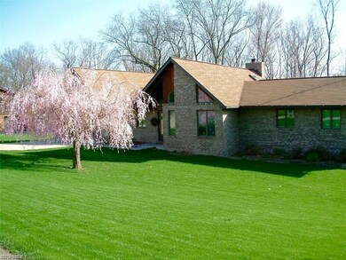 46305 Seville Ln, East Liverpool, OH 43920 - photo 2