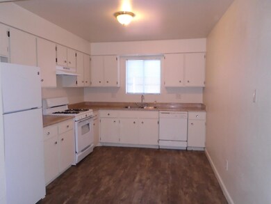 Apartment 2-Kitchen