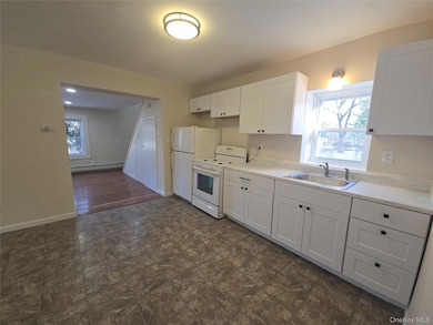 91 Holloran Rd, New Windsor, NY 12553 - photo 3