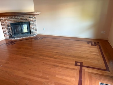 2013 Woodburn Rd unit A, Waukesha, WI 53188 - photo 3