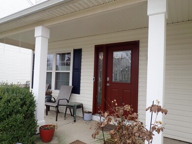 310 Mcdaniels Ln, Springboro, OH 45066 - photo 2