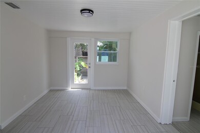 8125 Bayshore Dr, Treasure Island, FL 33706 - photo 6