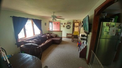 62 Clark St, Chicopee, MA 01013 - photo 2