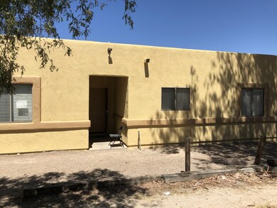 1402 E Elm #2