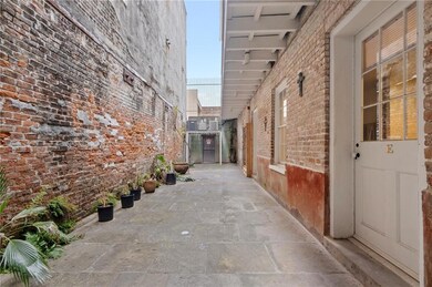 612 Julia St unit E, New Orleans, LA 70130 - photo 4
