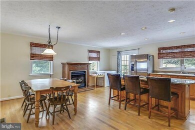 20725 Gleedsville Rd, Leesburg, VA 20175 - photo 3