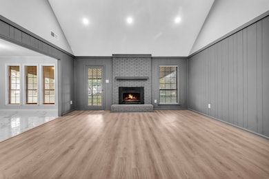 4612 Hill Gail Dr, Memphis, TN 38141 - photo 4