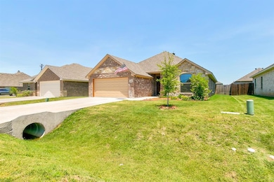 3203 Main St, Granbury, TX 76049 - photo 2
