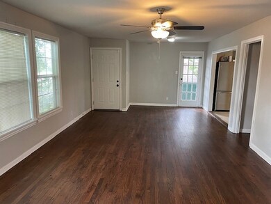 4935 Eppes St, Houston, TX 77021 - photo 2