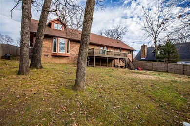 48 Lancaster Dr, Bella Vista, AR 72715 - photo 2