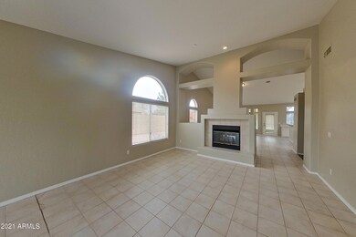 1755 W Aspen Ave Gilbert AZ-print-002-00