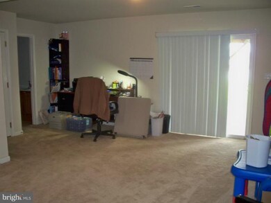 50 Spanish Moss Ct, Chambersburg, PA 17202 - photo 3